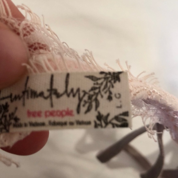 ⚡️3 for $30⚡️ - Picture 4 of 4